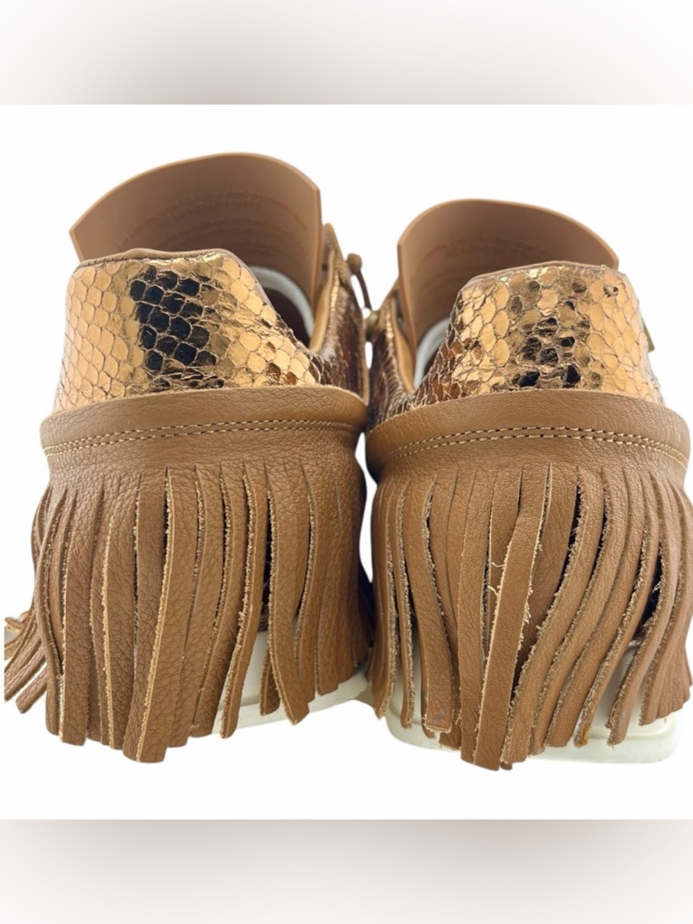ESSEutESSE new Tan Fringe Leather Sneakers + Box - Picture 15 of 17